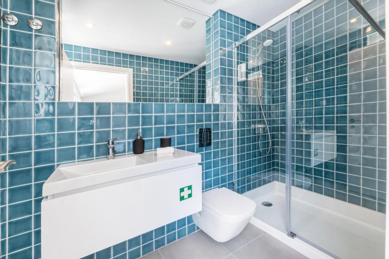 Olala Lisbon Oriente Suites A Екстериор снимка